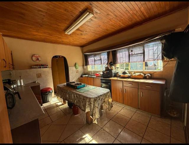 4 BEDROOM HOUSE FOR SALE IN VANDERBIJLPARK SE 1